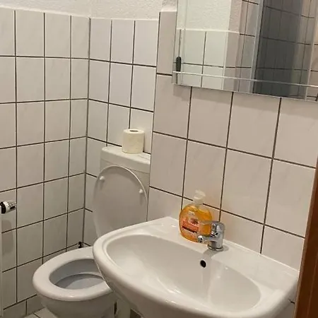 Monteurapartment In Bis 4 Personen Apartmán